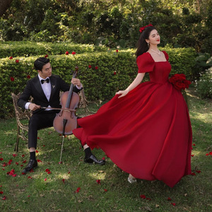 Red Ball Gown Wedding Dress Square Collar Natural Waist Vintage Style Full Skirt Long Sleeve Formal Bridal Gown - Product Image 4