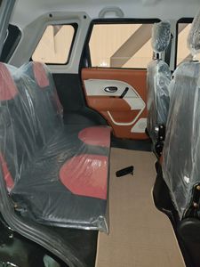 Nouveau produit 2026 : SUV électrique de haute qualité, 5 portes, 4 roues motrices, grand espace, autonomie 401-500 km, idéal pour les taxis - Prix compétitif Chine - Product Image 5