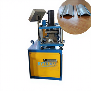 Macchina per la Formazione di Persiane in Tessuto Resistente <span class=keywords><strong>al</strong></span> Vento di Qualità Industriale - Product Image 1