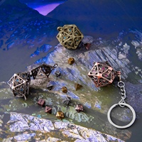 Mini set de dés DND argentés, dés creux D20 pour collier avec œil de dragon, mini set de dés métalliques antiques, dés porte-clés Dungeons & Dragons