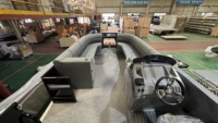 Bateau ponton flottant de luxe Kinocean 2026 de 27 pieds en aluminium avec moteur hors-bord de 7 m pour la pêche et les fêtes