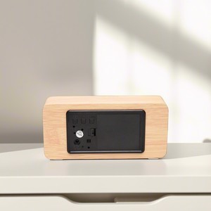 Reloj de Madera Electrónico LED Creativo y Simple con Pantalla Inteligente de Temperatura y Humedad, Luz Nocturna Multifunción Digital - Product Image 6