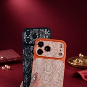 Slangenhuid Stootbestendige iPhone Custom Telefoonhoesje - Product Image 2