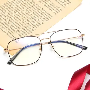 Fashion Square Frame Vintage Eyeglasses Men Oversized Metal Eyewear Frames Clear Lens Glasses Gold Optical Spectacles Male 2024