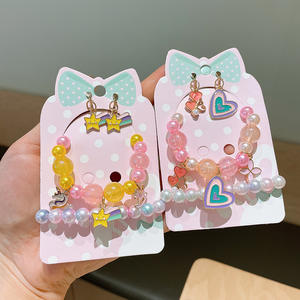 <span class=keywords><strong>สร้อย</strong></span><span class=keywords><strong>ข้อ</strong></span><span class=keywords><strong>มือ</strong></span>ลูกปัดรูปหัวใจสีสันสดใสสำหรับเด็ก พร้อมจี้รูปนางเงือกน่ารัก เหมาะสำหรับเด็กผู้หญิงและนักเรียน - Product Image 3