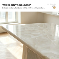 Table de salle à manger en onyx blanc sur mesure, luxe, pour villa Majlis aux Émirats arabes unis et en Arabie Saoudite, robuste, à double piétement cannelé, en pierre, 170 cm