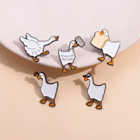 Offre Spéciale mignon dessin animé canard oie avec des lunettes de soleil pain Rose marteau forme Badge doux émail épinglette