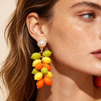 Grensoverschrijdende zomerse fruitregenboog kleurige blokken kralen kwast oorbellen niche frisse zoete plastic hoofdsjaals perfect voor vrouwen