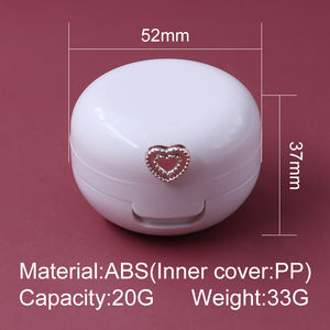 Contenitore per Balsamo Labbra da 20g, Confezione Portatile per Crema con Specchio, Barattolo Vuoto in Plastica per Labbra con Applicatore - Product Image 6