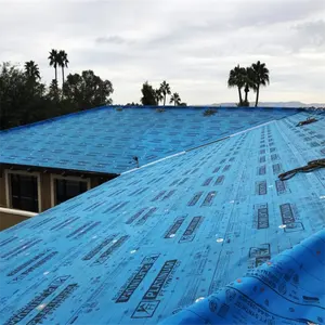 Sous-couche en feutre de toiture synthétique 1.5m * 50m/rouleau membrane de toiture respirante utilisée sous le bardeau d'asphalte