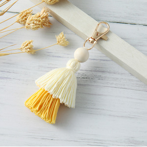 Porte-clés en coton fait main style bohème 2026 avec pompon, porte-clés en macramé, breloque de sac - Product Image 6