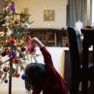 Christmas New Year Decorations Accessories Christmas Tree Ornaments Hanging Decorations Scene Decoration Ceiling Balls - Product Image 2