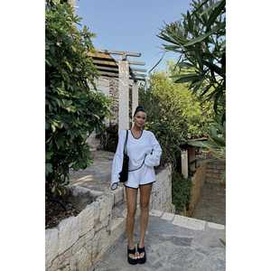 Lady's White 100% <b>Linen</b> 2-Piece <b>Shorts</b> Set Waffle Fabric Striped Top Sports <b>Shorts</b> Loose Fit <b>Knee</b> <b>Length</b> Sporty for Home Use - Product Image 3