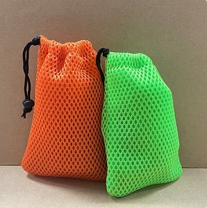 Sacchetti di borsa su misura all'ingrosso della maglia con il cordone, piccola borsa di stoffa, sacchetto di regalo della griglia di colore solido - Product Image 1