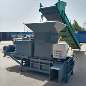 Motor Hidráulico Horizontal de Dos Cilindros Totalmente Automático para Ensilaje, Pasto, Forraje y Paja, Origen Shandong, 2000 kg - Product Image 4