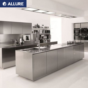 Armoires de cuisine en aluminium et acier inoxydable au design moderne personnalisé Allure avec roulettes - Product Image 1