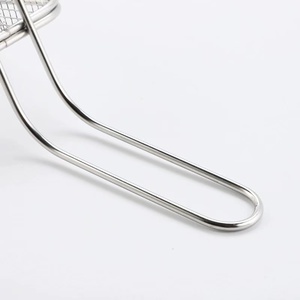 Fast Food Ustensiles de Cuisine Filtre <span class=keywords><strong>Panier</strong></span> En Acier Inoxydable Snack Chips Pâtes <span class=keywords><strong>Petit</strong></span> <span class=keywords><strong>Panier</strong></span> À Frites pour Fil De Cuisson <span class=keywords><strong>Panier</strong></span> À Frites Perforé - Product Image 4