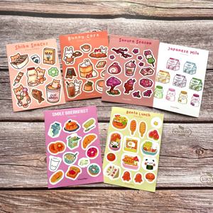 En Popüler Sevimli Karikatür Yapışkanlı Vinil Etiket Sayfası Su Geçirmez Kesilmiş Özel Boyut Şekil Parlak/Mat Ambalaj Etiketleri - Product Image 1