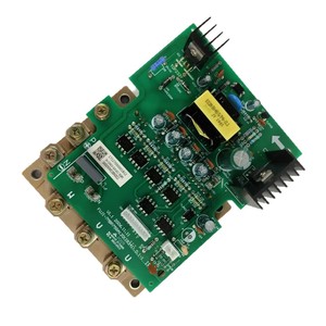Module d'onduleur 17127000001812 pour unités de climatisation centralisées Midea Multi Split - Product Image 5