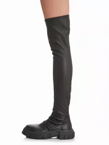 <span class=keywords><strong>Bottes</strong></span> hautes en fourrure à semelle épaisse pour femmes européennes et américaines - <span class=keywords><strong>Bottes</strong></span> longues tendance de grande taille - Product Image 6