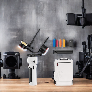 Nuevo Estabilizador de Gimbal de Mano de 3 Ejes Crane M3 Pro para Cámaras sin Espejo, Estabilizador de Mano para Cámaras de Acción para Sony - Product Image 1