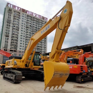 Excavatrice sur chenilles hydraulique d'occasion Komatsu PC450-8 PC450-8N1 PC400 de 45 tonnes, grande/moyenne, en stock - Product Image 5