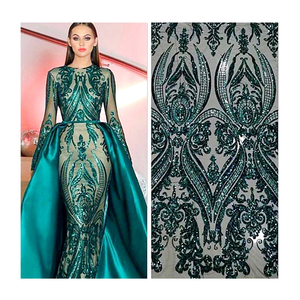 Nuovissimo Tessuto in Pizzo Africano 100% Poliestere con Paillettes Ricamate, Tessuto a Rete Verde Glitterato Nigeriano per Abiti da Sposa - Product Image 1