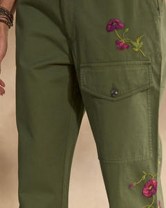 Pantalones Cargo Casuales de Algodón con Bordado Floral para Mujer, Corte Recto, Talle Alto Regular, Color Verde, Frente Plano - Product Image 5