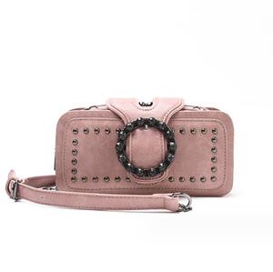 Borsa a tracolla quadrata Vintage di lusso in pelle sintetica con diamanti alla moda in stile Y2K borsa con rivetti neri - Product Image 1