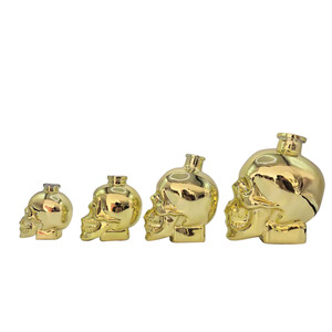 Bouteille à liqueur en verre fantaisie vide de 750 ml en forme de visage avec bouchon doré électrolytique personnalisé pour whisky, <span class=keywords><strong>tequila</strong></span>, vodka – Vente en gros - Product Image 2