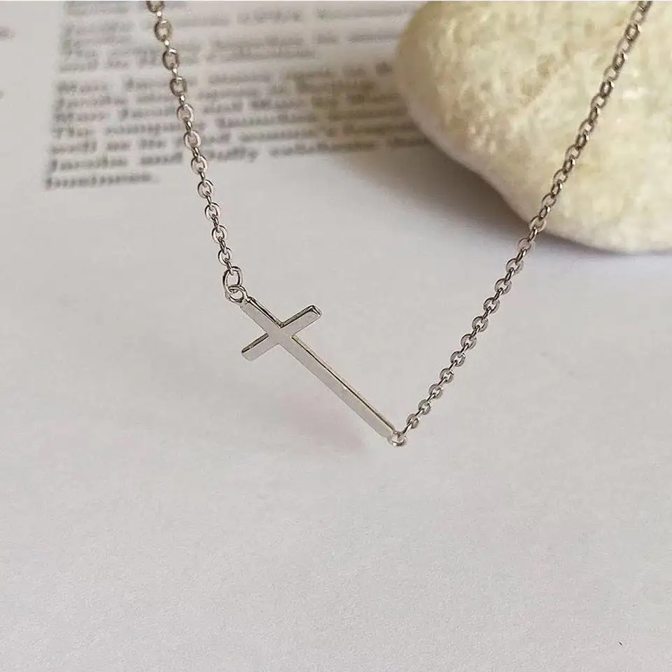 Wholesale Custom Sterling Silver Fashion Jewelry 18k Gold Plated Inverted Sideways Simple Cross Necklace For Women