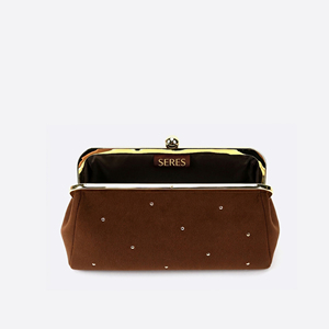 Pochette cosmétique décorative en velours avec fermoir métallique et poignée pour cadeaux de demoiselles d'honneur et rangement de maquillage - Product Image 3