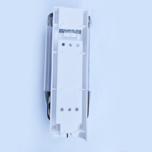 Dispensador de Jabón Manual Saint Ruijia de 320 ml, Cromado, para Baño y Hotel - Product Image 1