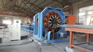 Máquina de soldadura rodante con jaula de barras de refuerzo reforzada Postes de hormigón prefabricado Características de diámetro <span class=keywords><strong>variable</strong></span> Máquina de soldadura de tubos de núcleo - Product Image 2