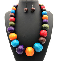 Ensemble collier et bracelet longs en perles de bois colorées bohèmes, bijoux ethniques multi-couches pour femmes