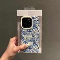 Coque de téléphone rétro en porcelaine bleue à motif floral pour iPhone 18 17 16 15 14 Pro Max, texture cuir souple mat, antichoc