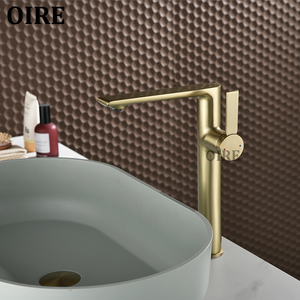 Robinet de salle de bain <span class=keywords><strong>Oire</strong></span> en laiton brossé doré, design moderne et luxueux - Product Image 2