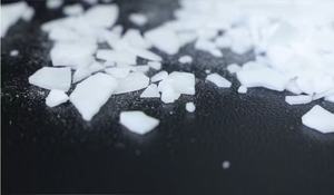 L-薄荷醇 Cas 89-83-8 库存充足，品质可靠，全球供应，用于口腔护理、香料和调味料 - Product Image 3