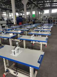 Máquina <span class=keywords><strong>de</strong></span> <span class=keywords><strong>Coser</strong></span> Industrial por Ultrasonido para Materiales No Tejidos - Product Image 4