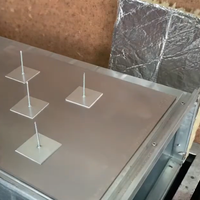 Pins d'isolation autocollants pour la fixation rapide des panneaux en polystyrène