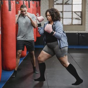 Calcetines de Compresión Extra Anchos de 20-30 mmHg para Pantorrillas, Talla Grande, Soporte para <span class=keywords><strong>Piernas</strong></span> Hinchadas, Várices, Precio de Fábrica, OEM - Product Image 6