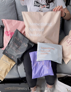 Bolsa de Correo de Plástico Ecológica Biodegradable 100% Negra con Logotipo Personalizado, Bolsas de Envío para Ropa - Product Image 6