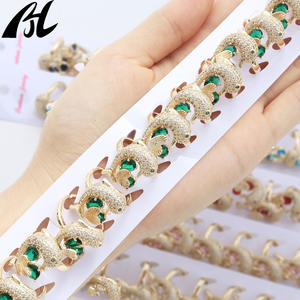 قابل للتعديل 14 قيراط مطلية بالذهب حلقة نمط الكارب للحيوانات للسيدات نمط عصري الأحجار الكريمة الملونة الأحجار الكريمة المصنوعة أساسا من النحاس - Product Image 3