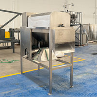 Industriële fruit- en groentepureemachine voor passievrucht, mango, pitaya; voedselverwerkingsapparatuur voor vermalen, sap maken en pulperen.