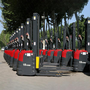 Montacargas Eléctrico Vertical FANYU CDD15 de 1.5 Toneladas, 3 Vías, 3 Metros de Altura, Batería de Plomo-Ácido de 48V, Tracción Trasera, Desplazador Lateral Hidráulico, Grúa Apiladora - Product Image 1