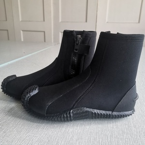 YL3646 <span class=keywords><strong>รองเท้า</strong></span>ดำน้ำนีโอพรีน 3 มม. 5 มม. 7 มม. สำหรับดำน้ำลึก/ดำน้ำตื้น มีสินค้าในสต็อก กันน้ำ พกพาสะดวก กันลื่น สำหรับกีฬาทางน้ำ - Product Image 1