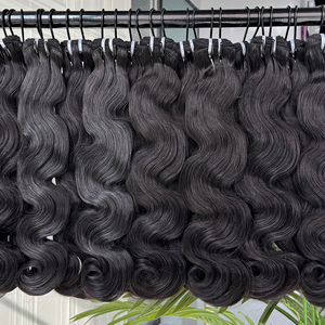 Extensiones de Cabello Humano Natural Negro con Ondas Suaves, Doble Trama, Cabello Grueso y Abundante para Venta al por Mayor y Uso en Salones - Product Image 5