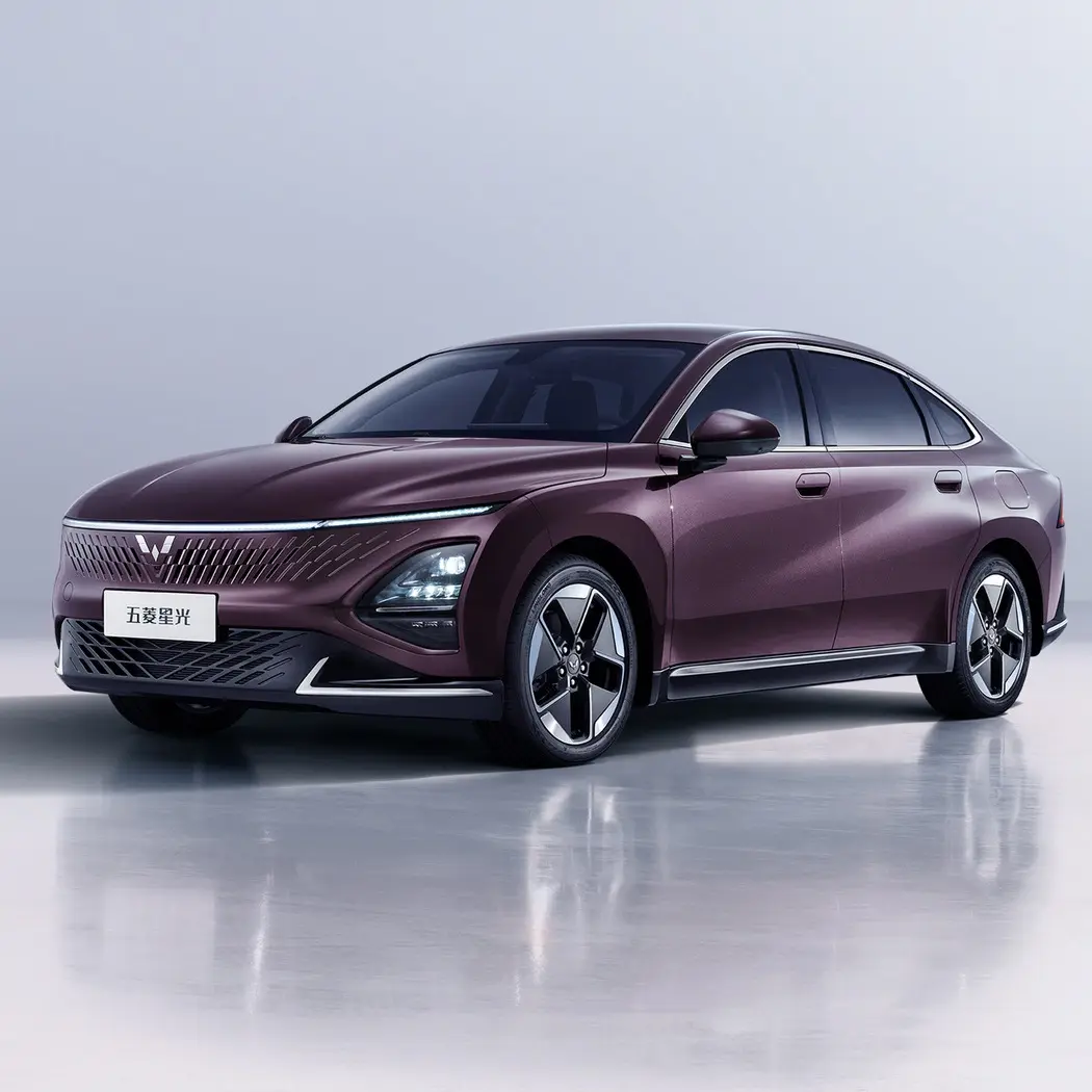 Высокоскоростной электромобиль со звездным светом модный 2024 Xingguang 1.5L Гибридный Новый энергетический автомобиль wuling