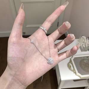 Collier Wenchi S925 en argent pur avec diamants, double croix, design polyvalent et luxueux, modèle Charmant Saint-Alliance 23627 - Product Image 5