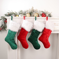 Chaussette de Noël en peluche tendance, ornement suspendu, sac cadeau pour bonbons de Noël, chaussette décorative festive pour arbre de Noël et décorations de fête à la maison